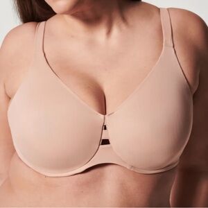 NWOT Spanx Low Profile Minimizer Bra Full Coverge 32G